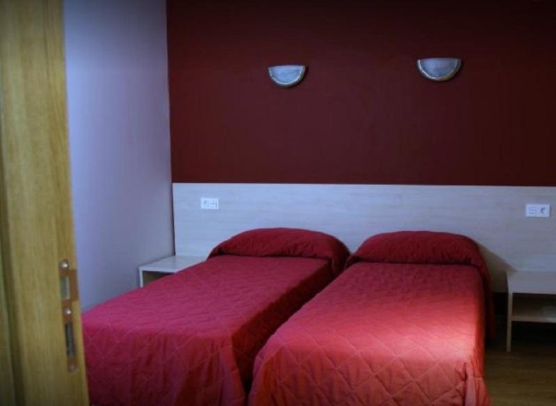 Hostal Santel San Marcos Саламанка Экстерьер фото