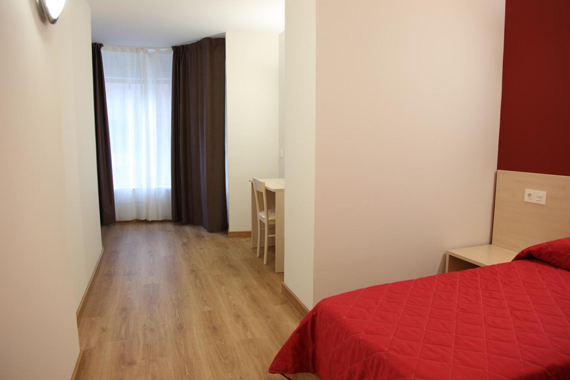 Hostal Santel San Marcos Саламанка Экстерьер фото