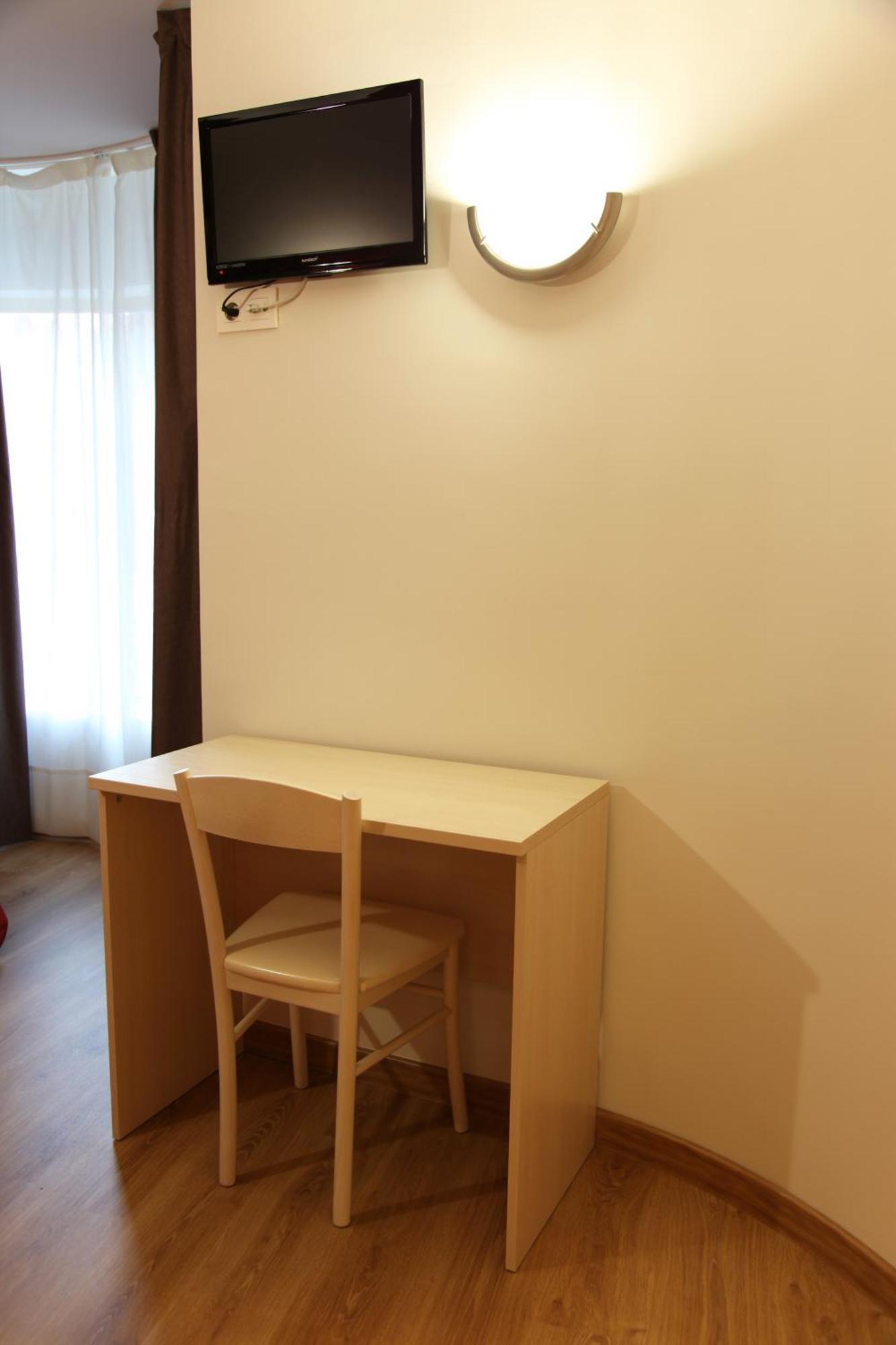 Hostal Santel San Marcos Саламанка Экстерьер фото